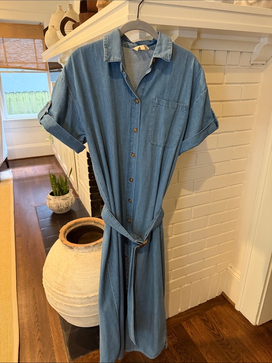 Sezane Dresses & Skirts - Sezane Denim Shirt Dress